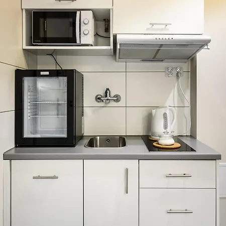 Polmedica Nowoogrodzka A Apartament *